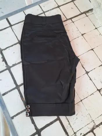 T2/3 Short satiné noir