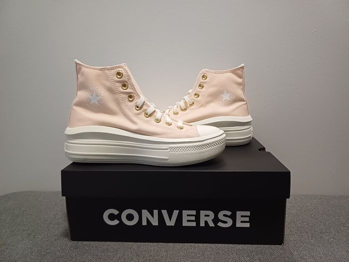 Basket converse neuve toile montante compensée pointure 40 rose