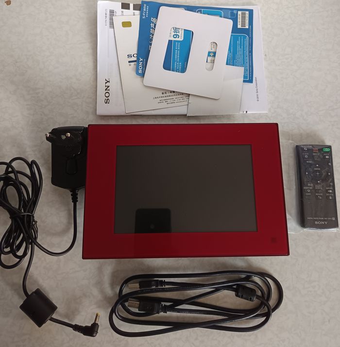 Cadre Neuf Rouge photo numérique Sony DPF-D75 taille 6,8" télécommande incluse - photo numéro 7
