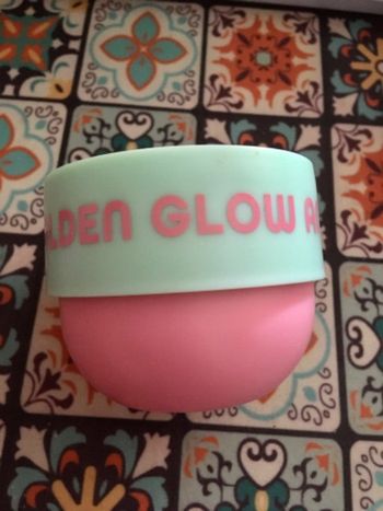 Crème corps après soleil irisée et parfumée 240ml neuve