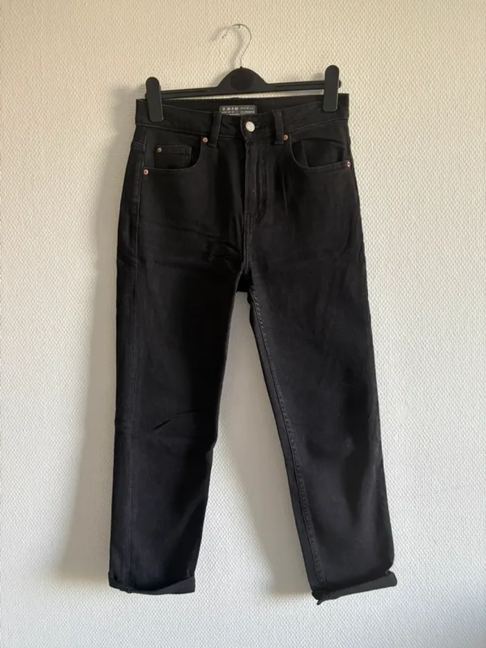 Jean mom noir taille haute