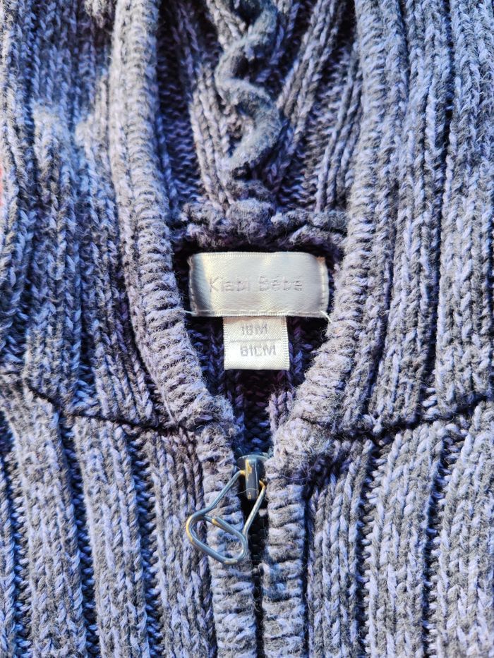 Veste en laine à capuche - photo numéro 2