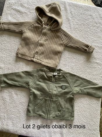 3 mois Lot 2 gilets
