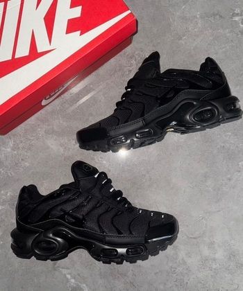 Nike tn noir 45