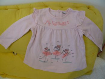 Tunique taille 12 mois imprimée avec petites danseuses