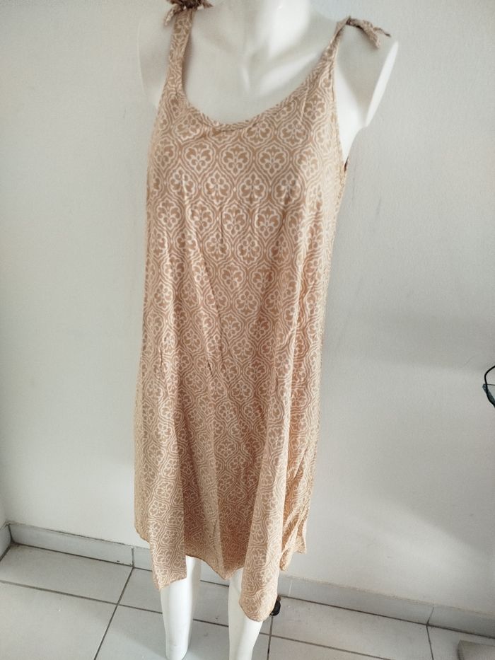 #kytieMfemme. Robe taille M - photo numéro 2