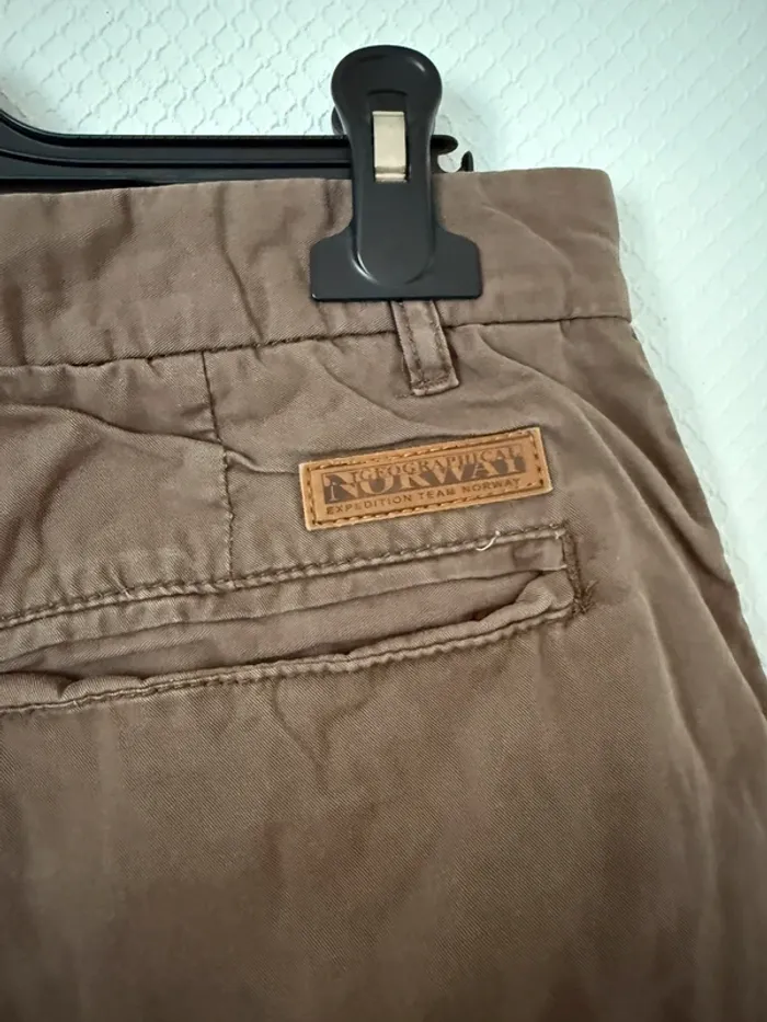Short marron en bon état geographical norway taille 40 - photo numéro 5