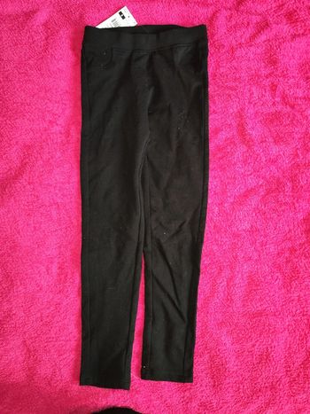 Pantalon neuf 8 ans