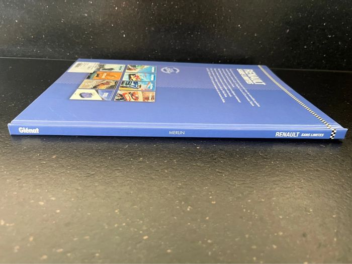 Renault sans limites - livre Collector - photo numéro 3