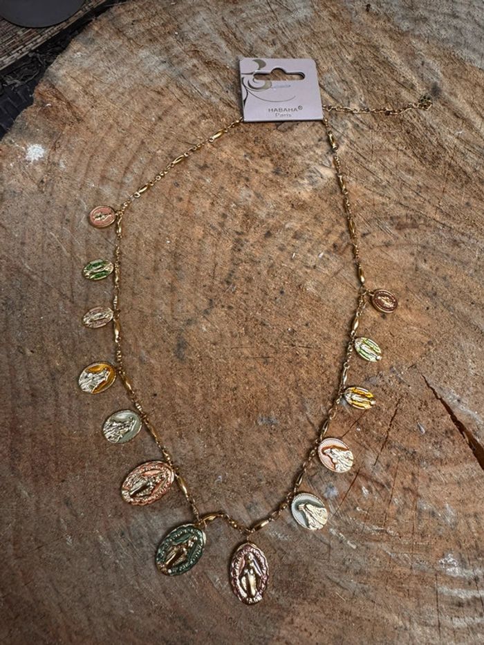 Collier réglable acier inoxydable or médaille vierge couleurs habaha Paris - photo numéro 2