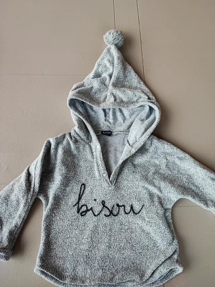 Pull gris - photo numéro 2