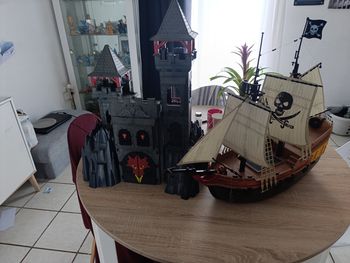 Bateau + château playmobil