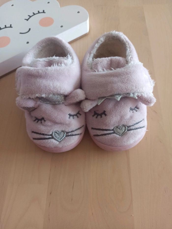 Paire de chaussons en 24 - photo numéro 2