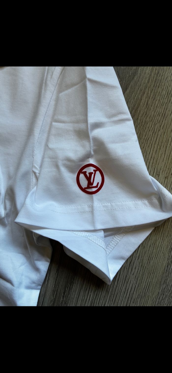 T shirt - photo numéro 2