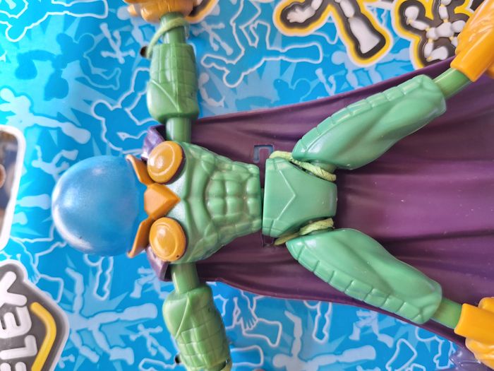 Marvel's Mysterio - Figurine Spiderman - Marvel Bend and Flex - photo numéro 2