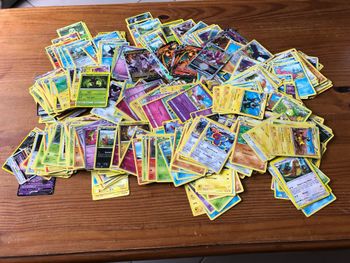 Lot de 472 cartes Pokémon
