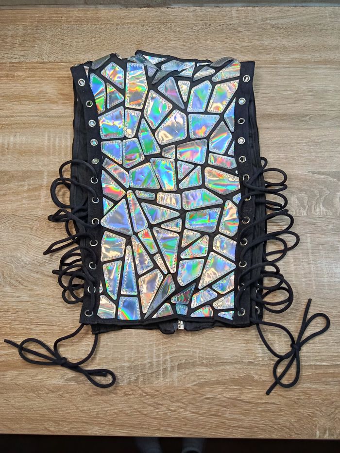 Top holographique - photo numéro 4