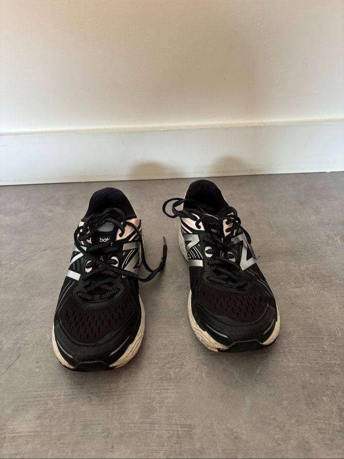 Baskets sport New Balance - taille 38 - photo numéro 2