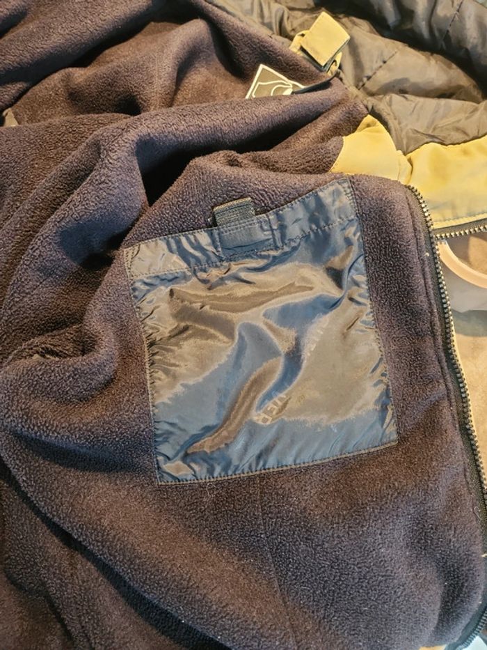 Doudoune Quiksilver bleu marine beige et blanc 14 ans - photo numéro 17