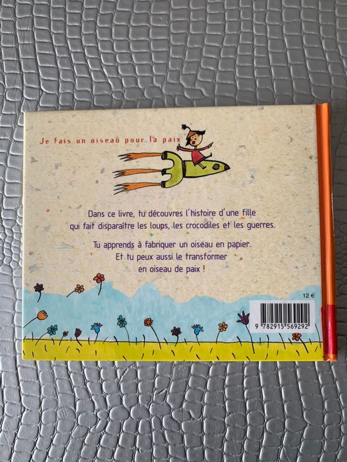 Livre : Je fais un oiseau pour la paix - photo numéro 2