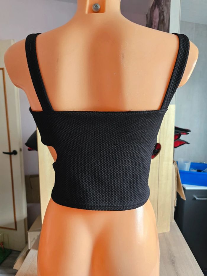 Crop top noir, jennyfer, taille M / 38 - photo numéro 3
