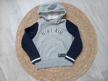 NIKE Sweat 7 - 8 ans