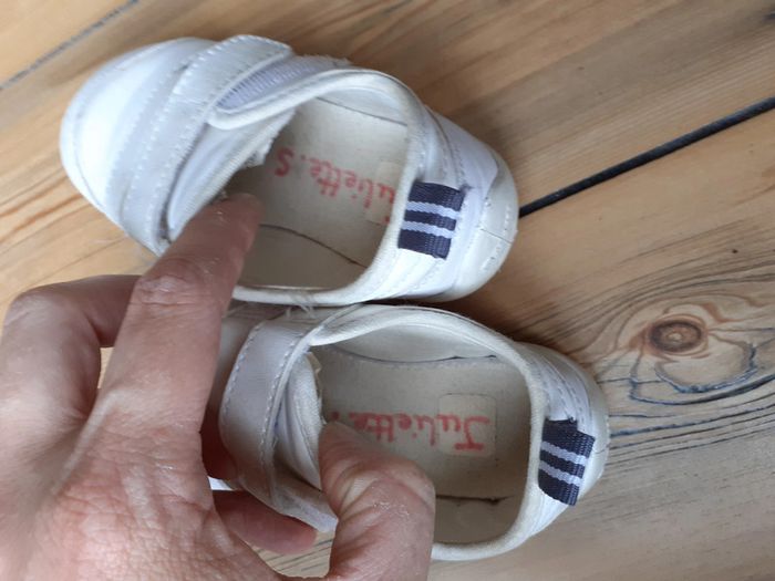 Baskets Domyos blanches taille 24 TBE - photo numéro 3