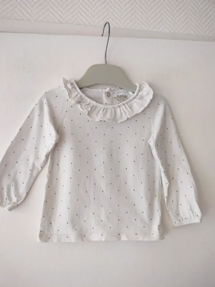 (a) t-shirt blanc à pois + col Kiabi 12mois - photo numéro 2