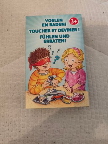 Jeu de toucher et deviner !