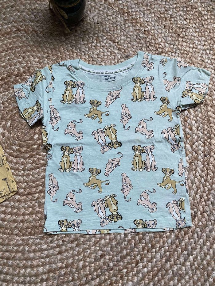 Lot de 3 t-shirts Mc roi lion simba 12/18 mois - photo numéro 5