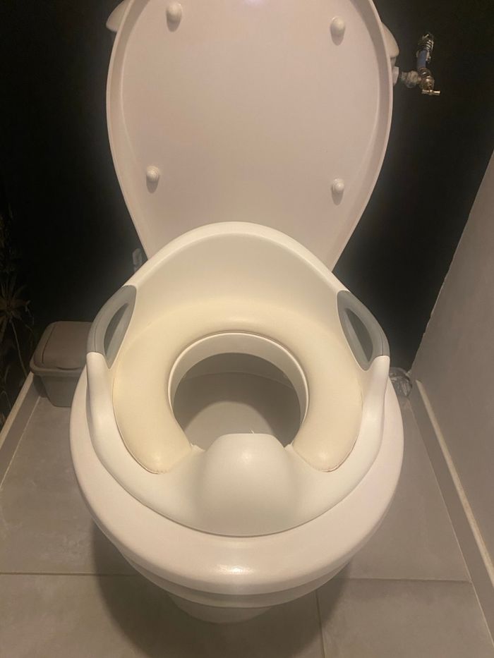 Réducteur toilette - photo numéro 2