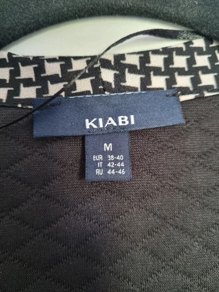 Robe de maternité manche trois quart, noire et blanche, Kiabi. Taille 38/40. NEUF - photo numéro 3