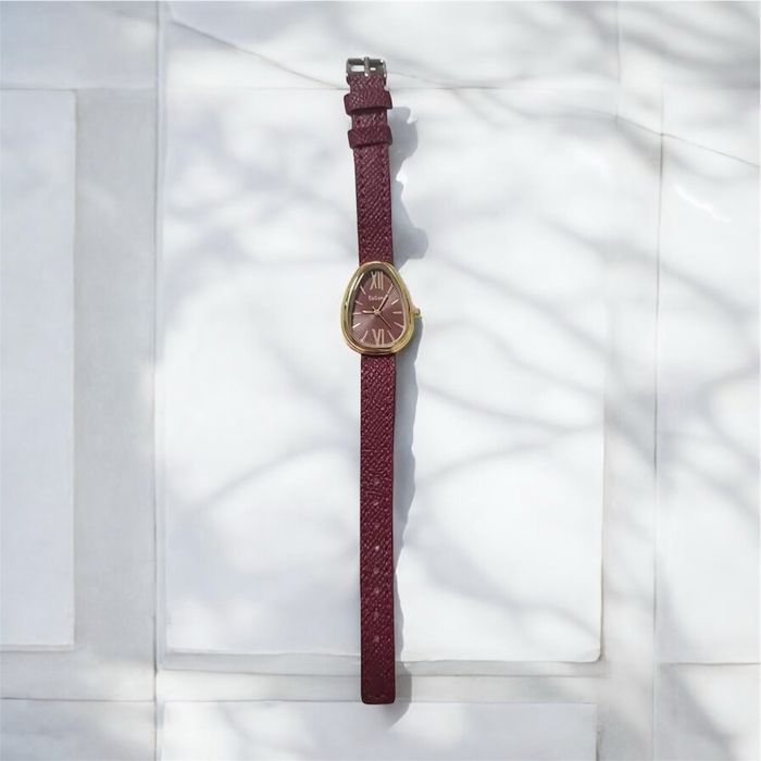 Montre Rouge élégante - photo numéro 2