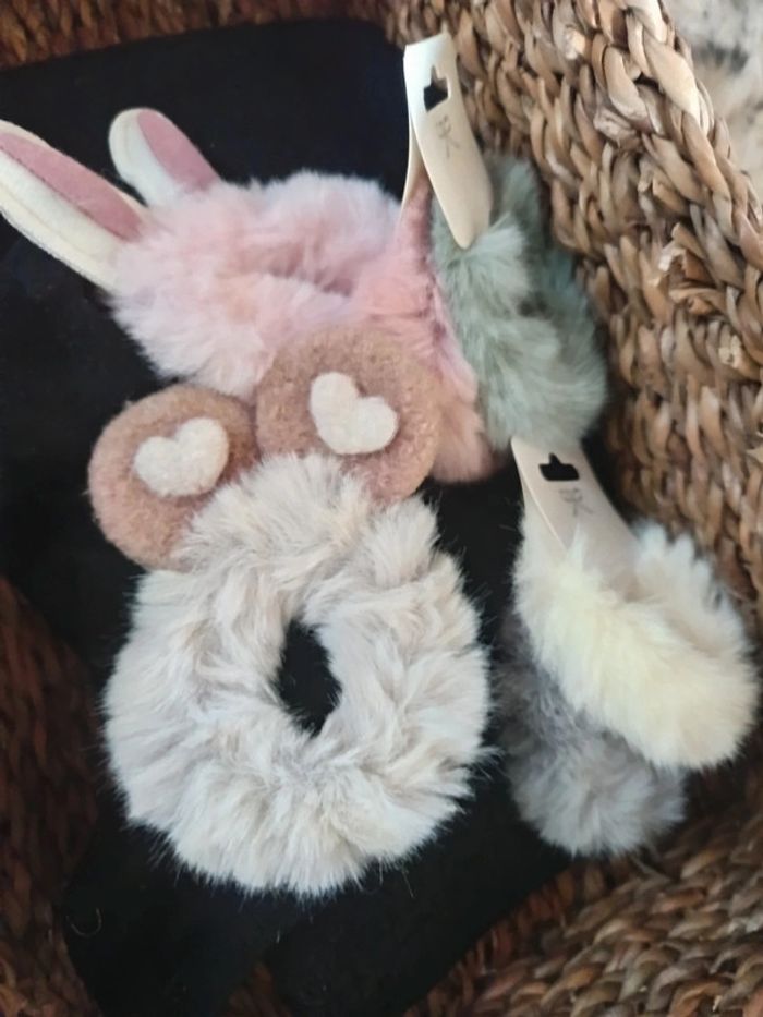1 chouchou fausse fourrure neuf sans étiquette - photo numéro 3