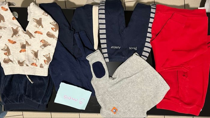 Lot vêtement garçon - photo numéro 2