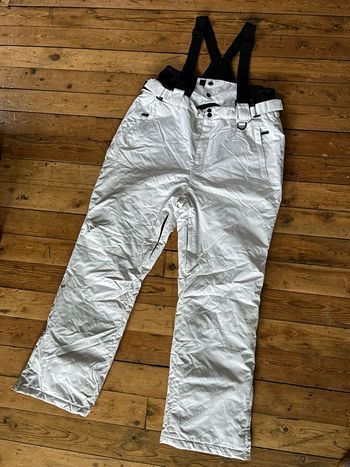 Très beau pantalon salopette de ski respirant XL