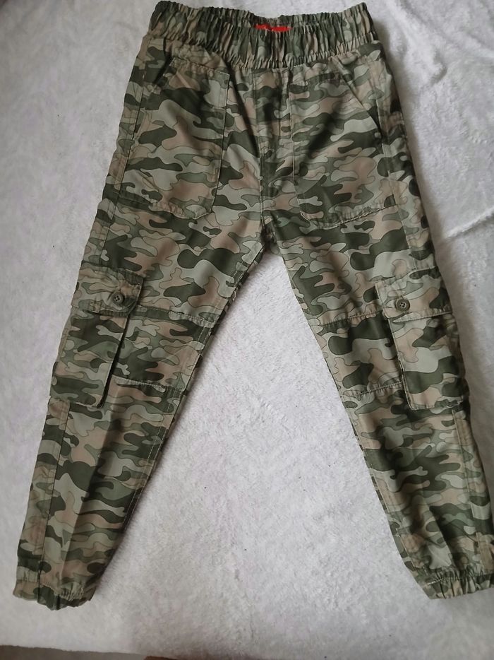 Pantalon motif camouflé - photo numéro 2