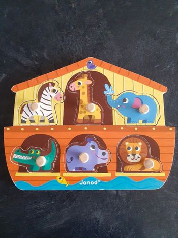 Puzzle formes à encastrer animaux
