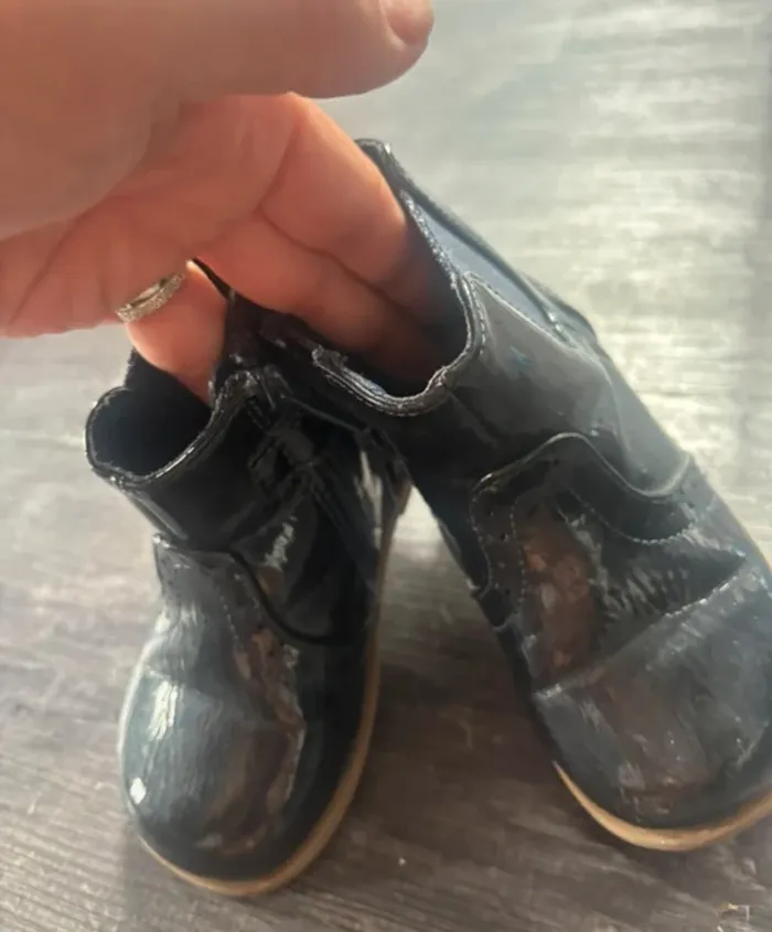 Bottines brillante bébé 22 - photo numéro 3