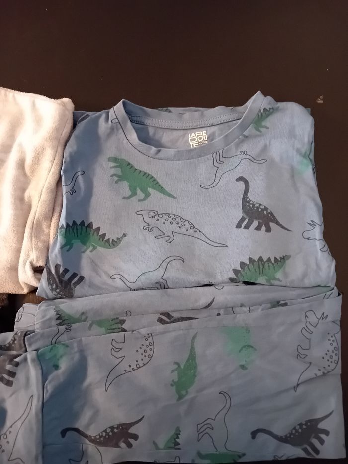 Lot pyjamas 8 ans - photo numéro 4
