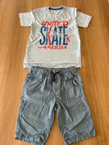 Tenue 8 ans short et tee shirt