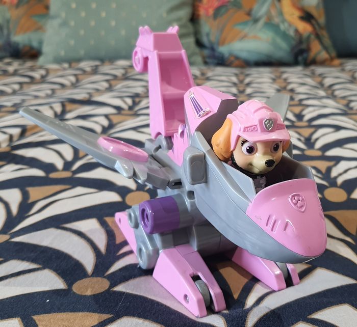 Véhicule Stella Dino Pat patrouille