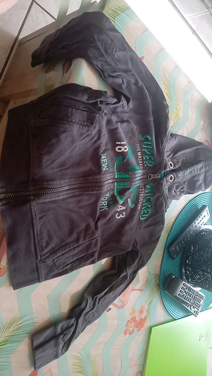 Gilet garçon à capuche