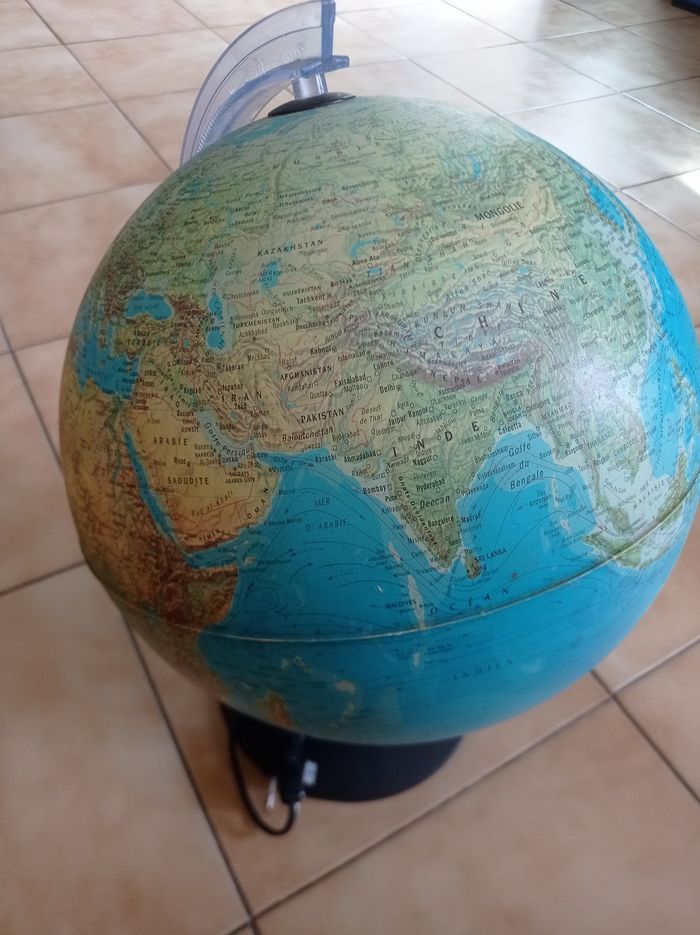 Grand Globe terrestre - photo numéro 2