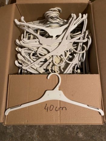 100 cintres 40 cm blanc