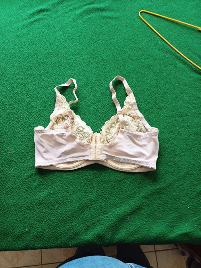 Soutien gorge crème et jaune 95c - photo numéro 2