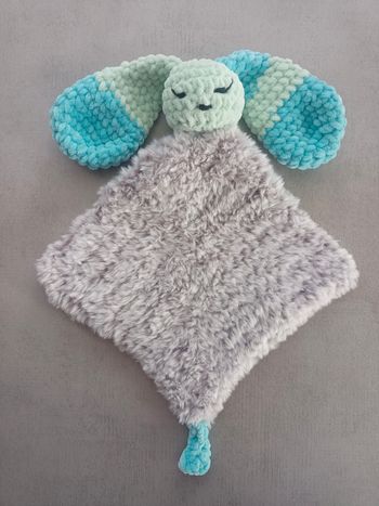 Doudou lapin tout doux 