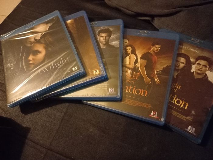 Coffret Bluray Twilight - photo numéro 3