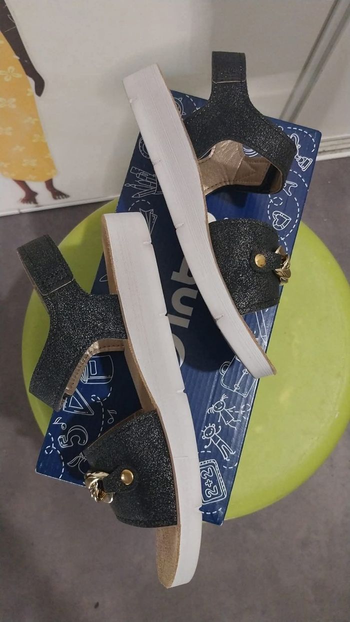 Chaussures été fille P.31 - photo numéro 2