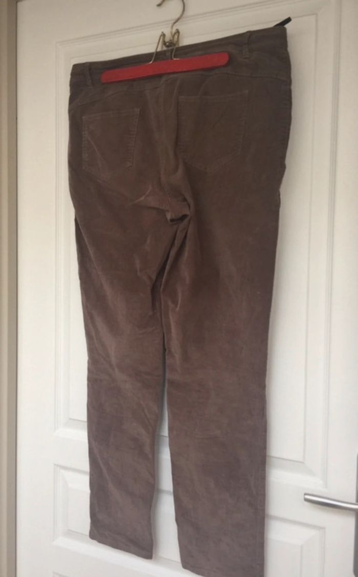 Pantalon velours Bonprix taille 42/44 - photo numéro 2